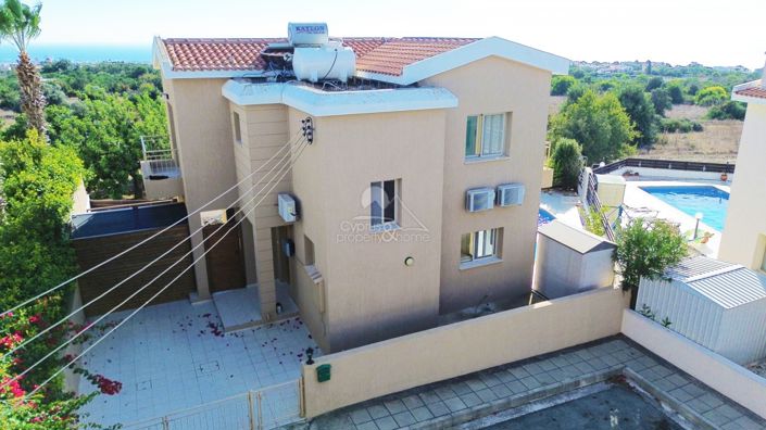 Image No.26-3 Bed Villa for sale