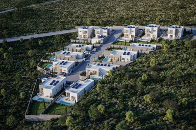 Bungalow For Sale  in  Peyia