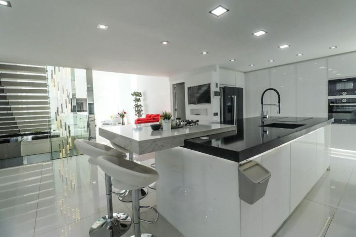 Image No.11-Villa de 7 chambres à vendre à Costa Teguise