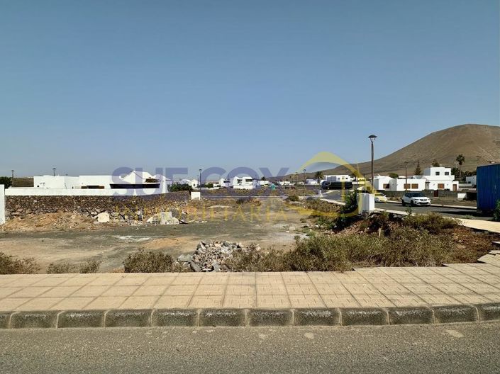 Image No.1-Terre à vendre à Lanzarote