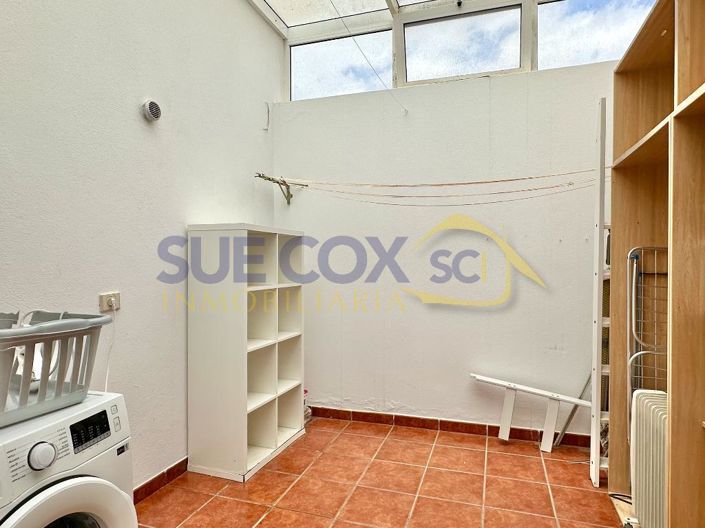 Image No.12-4 Bed Bungalow for sale