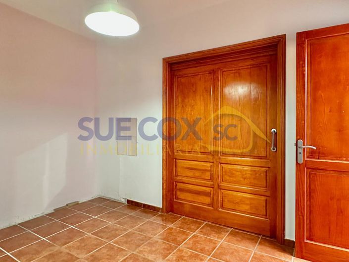 Image No.17-4 Bed Bungalow for sale