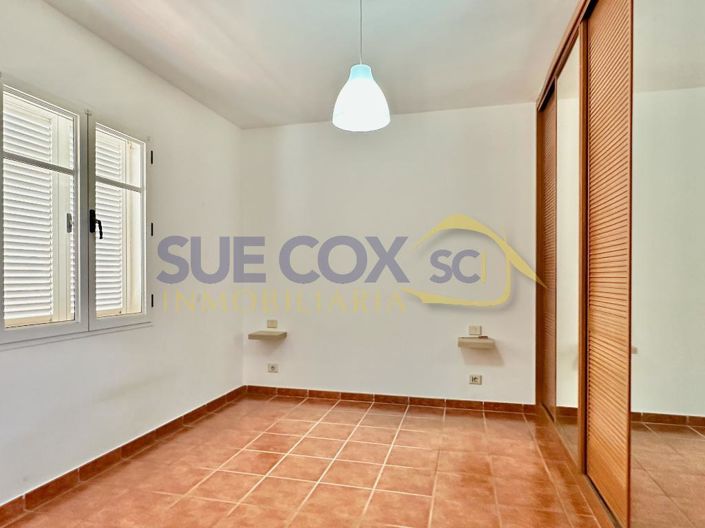 Image No.18-4 Bed Bungalow for sale