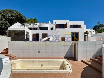 SUE COX REAL ESTATE SL most sold property
