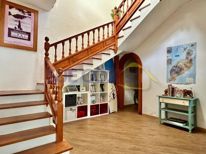 Image No.4-4 Bed House for sale