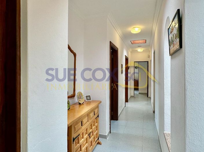 Image No.20-3 Bed Villa for sale