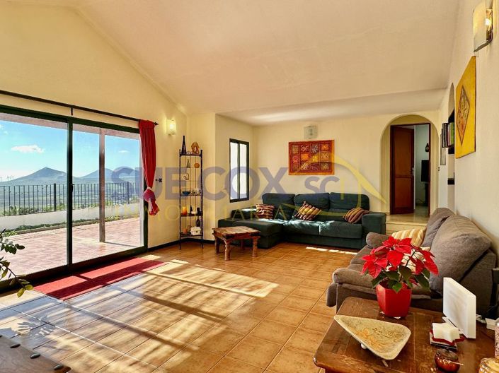 Image No.21-4 Bed Villa for sale