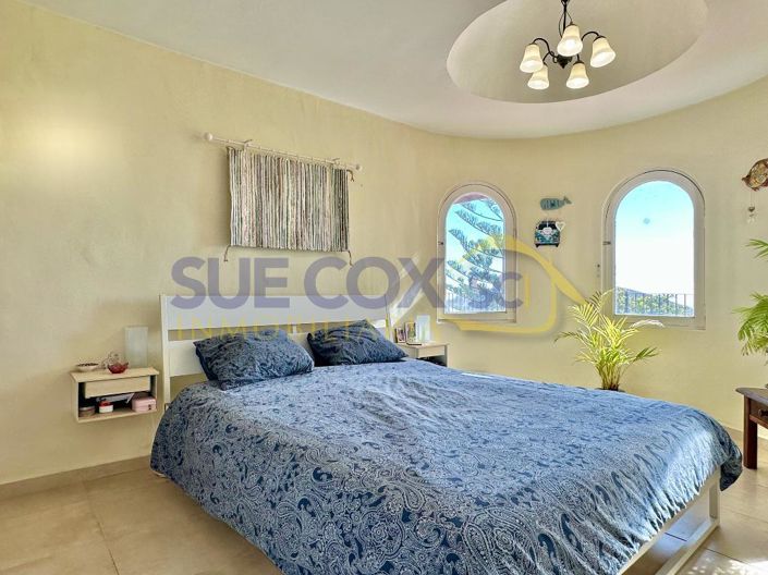 Image No.25-4 Bed Villa for sale