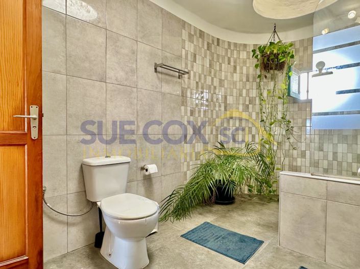 Image No.28-4 Bed Villa for sale