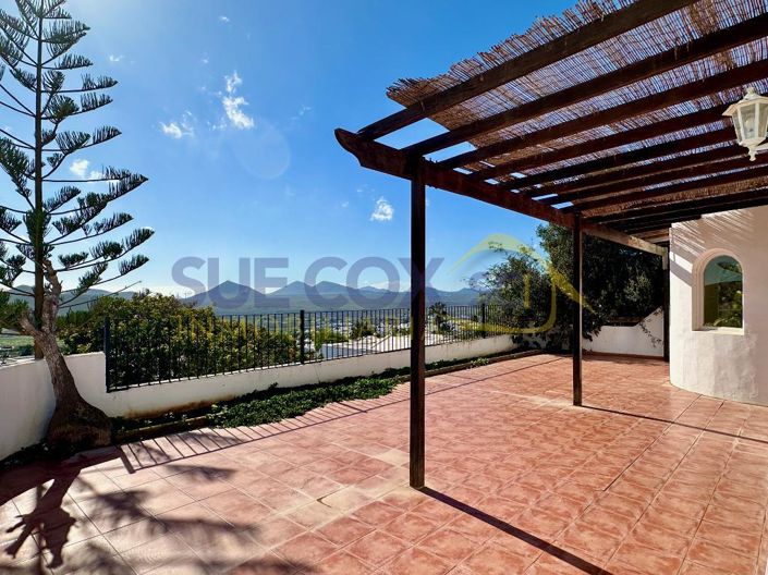 Image No.47-4 Bed Villa for sale