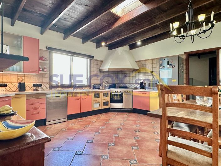 Image No.6-4 Bed Villa for sale