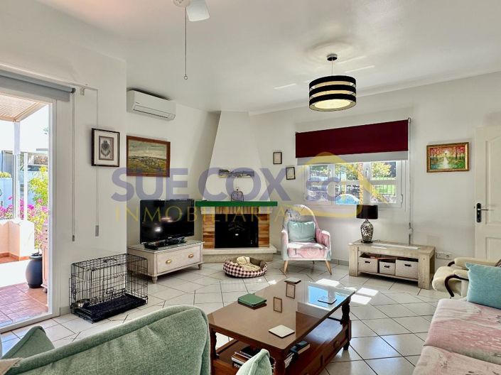 Image No.11-3 Bed House for sale