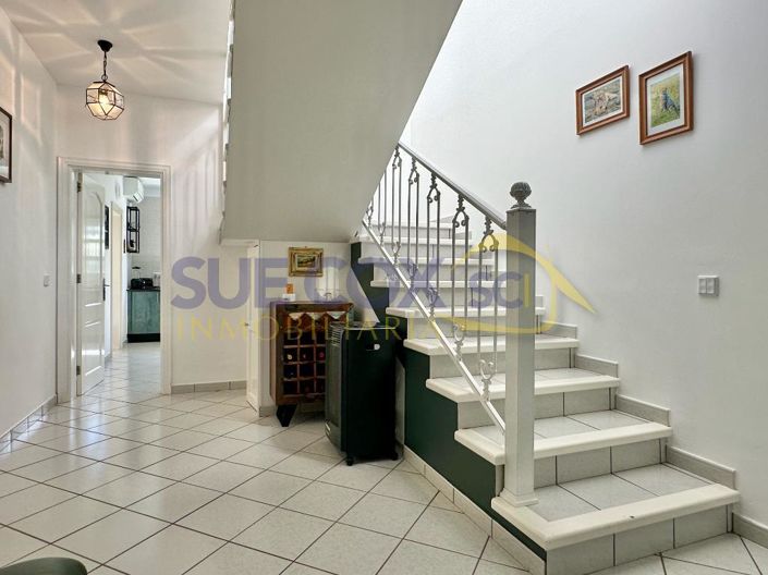 Image No.30-3 Bed House for sale