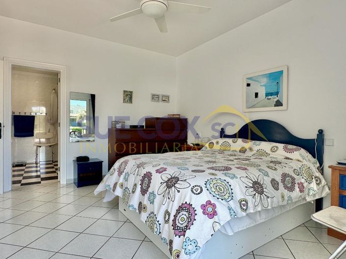 Image No.36-3 Bed House for sale