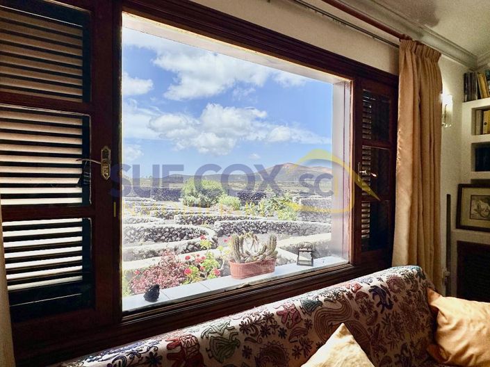 Image No.27-3 Bed Finca for sale