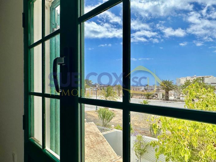 Image No.25-2 Bed Duplex for sale
