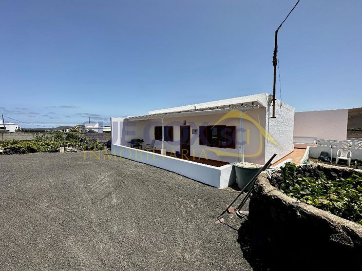 Image No.20-3 Bed Bungalow for sale