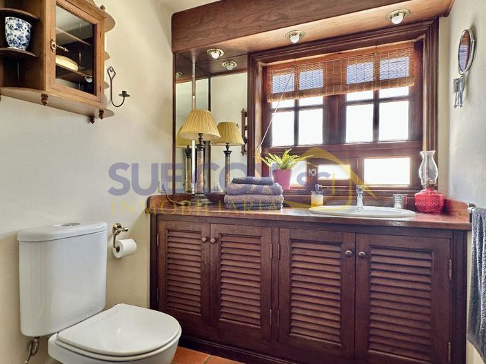 Image No.26-7 Bed Villa for sale