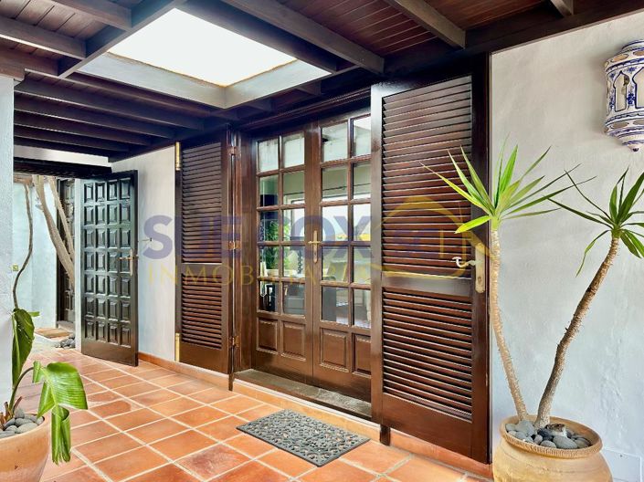 Image No.34-7 Bed Villa for sale