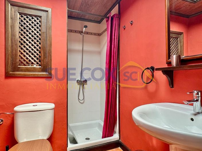 Image No.43-7 Bed Villa for sale