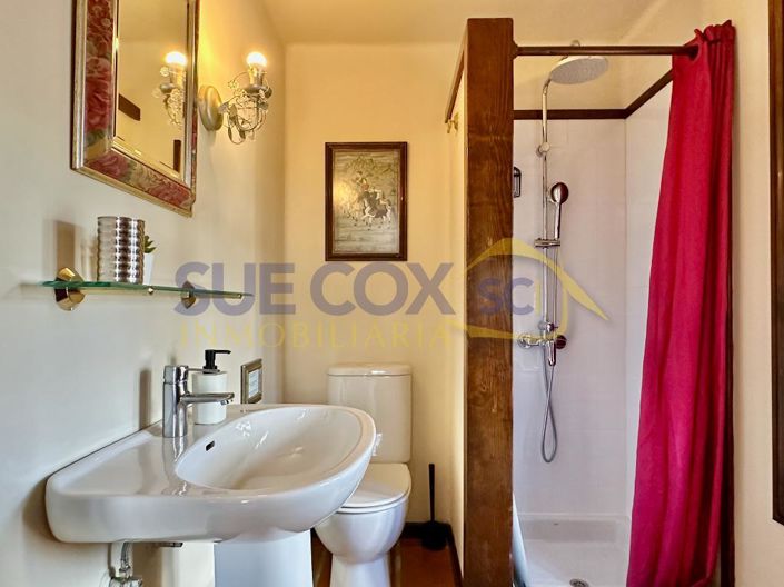 Image No.59-7 Bed Villa for sale