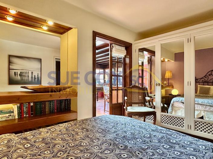 Image No.6-7 Bed Villa for sale