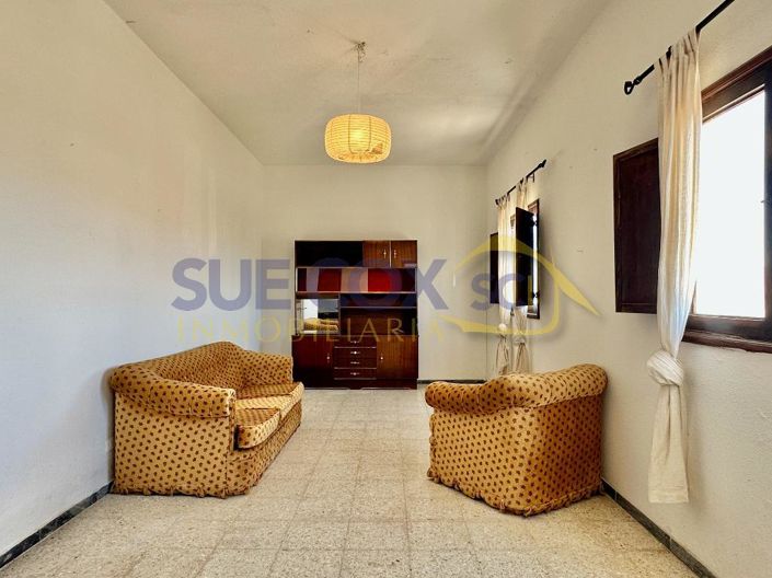Image No.22-4 Bed House for sale