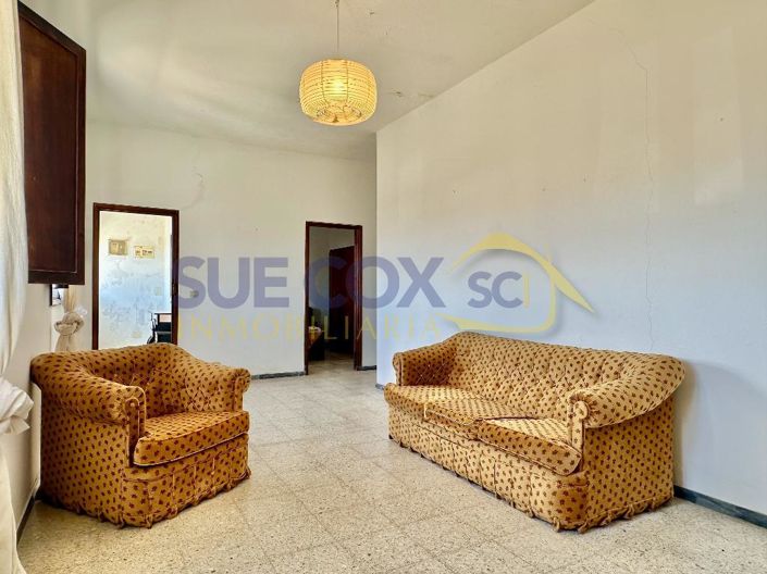 Image No.24-4 Bed House for sale