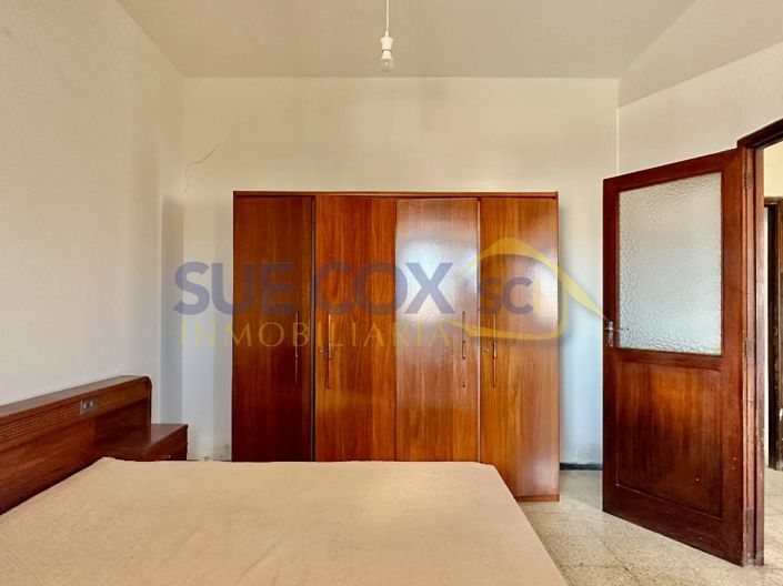 Image No.26-4 Bed House for sale