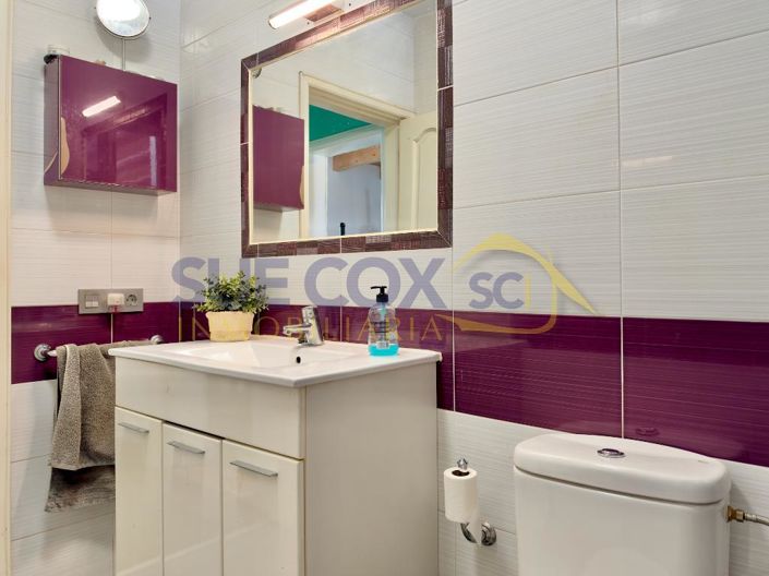 Image No.18-3 Bed House for sale