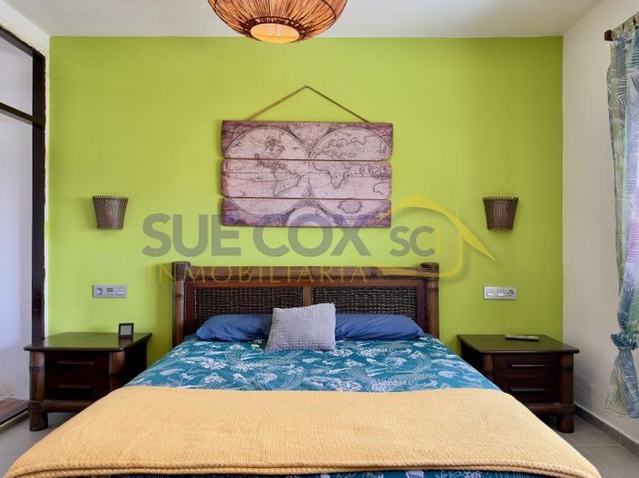 Image No.22-3 Bed House for sale