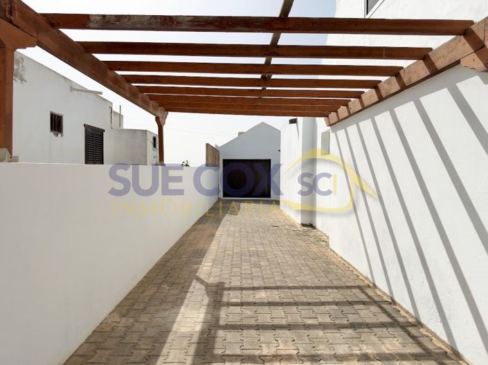 Image No.4-3 Bed House for sale