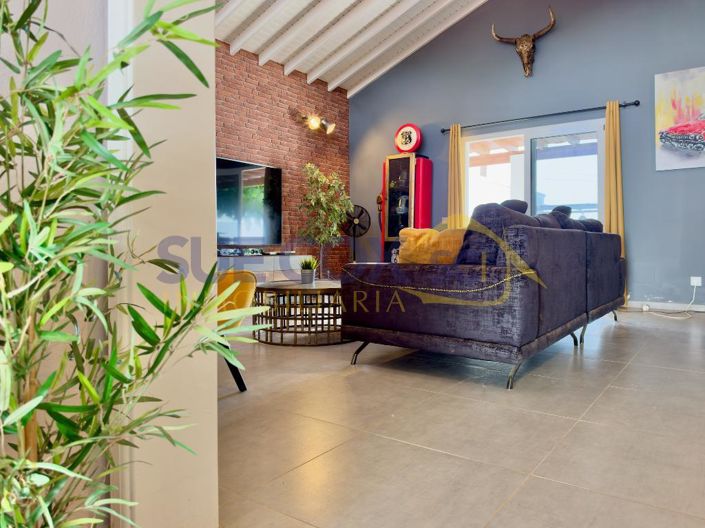 Image No.6-3 Bed House for sale