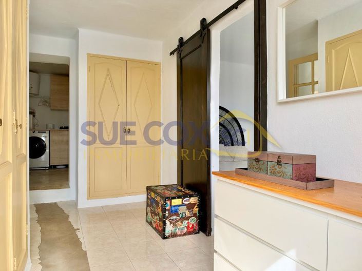 Image No.17-2 Bed Villa for sale