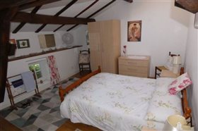 Image No.6-Propriété de 4 chambres à vendre à Saint-Martial-sur-Isop