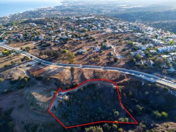 Shared field in Neo Chorio, Paphos