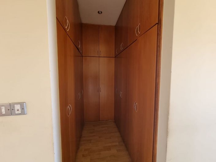 Image No.8-4 Bed Villa for sale