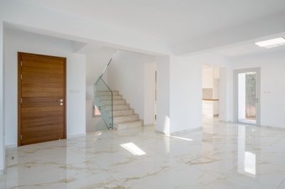 Detached Villa For Sale  in  Neo Chorio