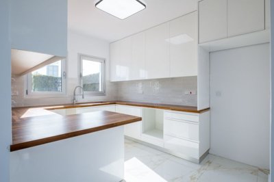 Detached Villa For Sale  in  Neo Chorio