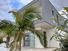 Image No.2-3 Bed Villa for sale