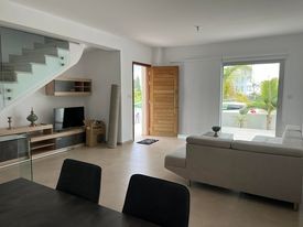 Image No.6-3 Bed Villa for sale