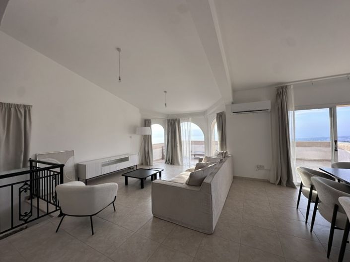 Image No.4-4 Bed Villa for sale