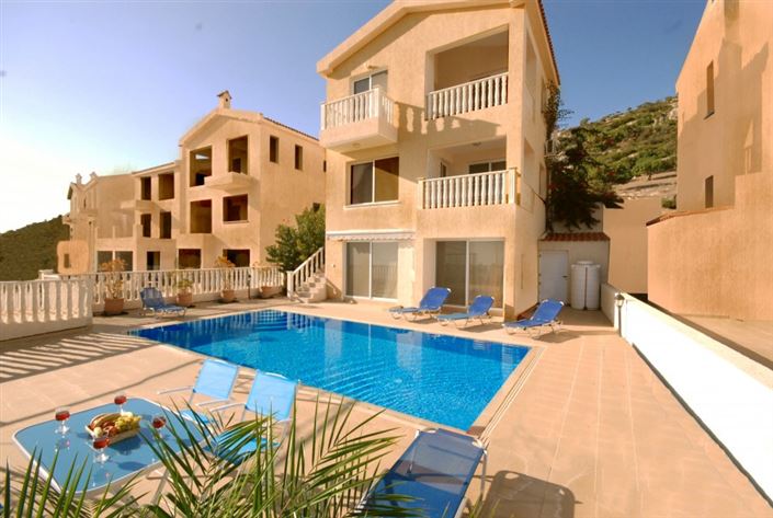 Image No.1-Villa de 5 chambres à vendre à Paphos