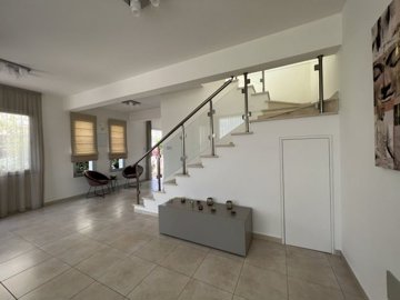 Detached Villa For Sale  in  Mesogi