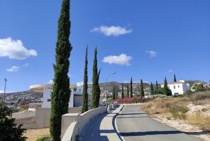 Image No.5-3 Bed Villa for sale