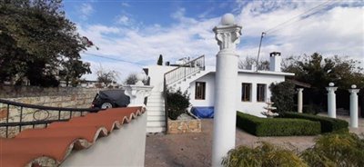 Detached Villa For Sale  in  Drouseia