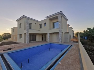 Villa de 3 chambres à vendre à Kissonerga