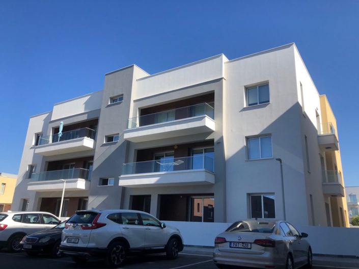 Image No.10-2 Bed Apartment for sale