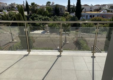 Detached Villa For Sale  in  Empa