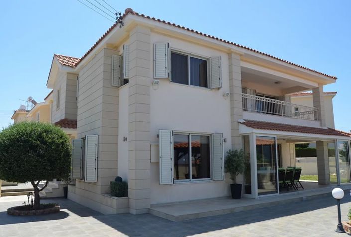 Image No.3-5 Bed Villa for sale